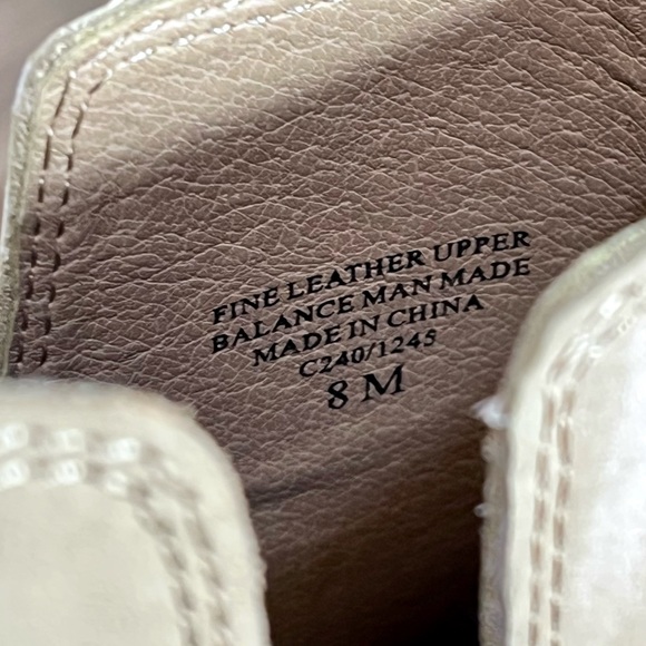 NWOB Splendid | Hamptyn Tan Distress Nubuck Leather Ankle Boots Size 8M - Picture 13 of 16